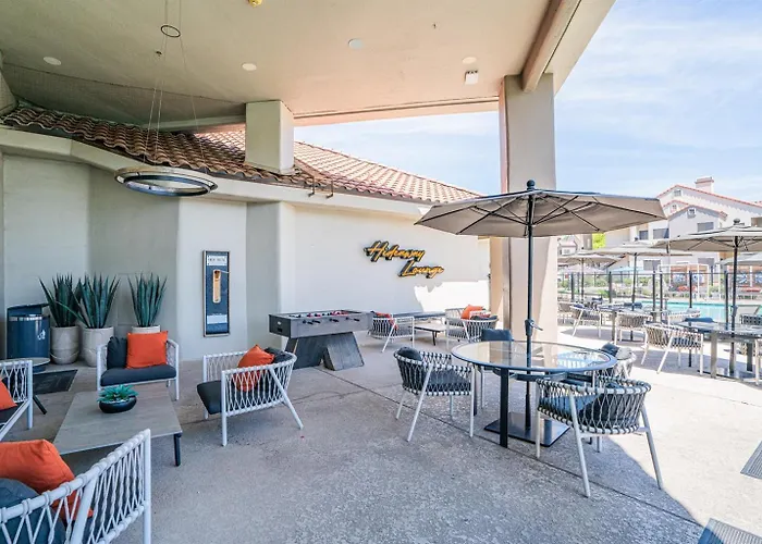 Serene Wellness Retreat Peaceful Remodeled Unit *